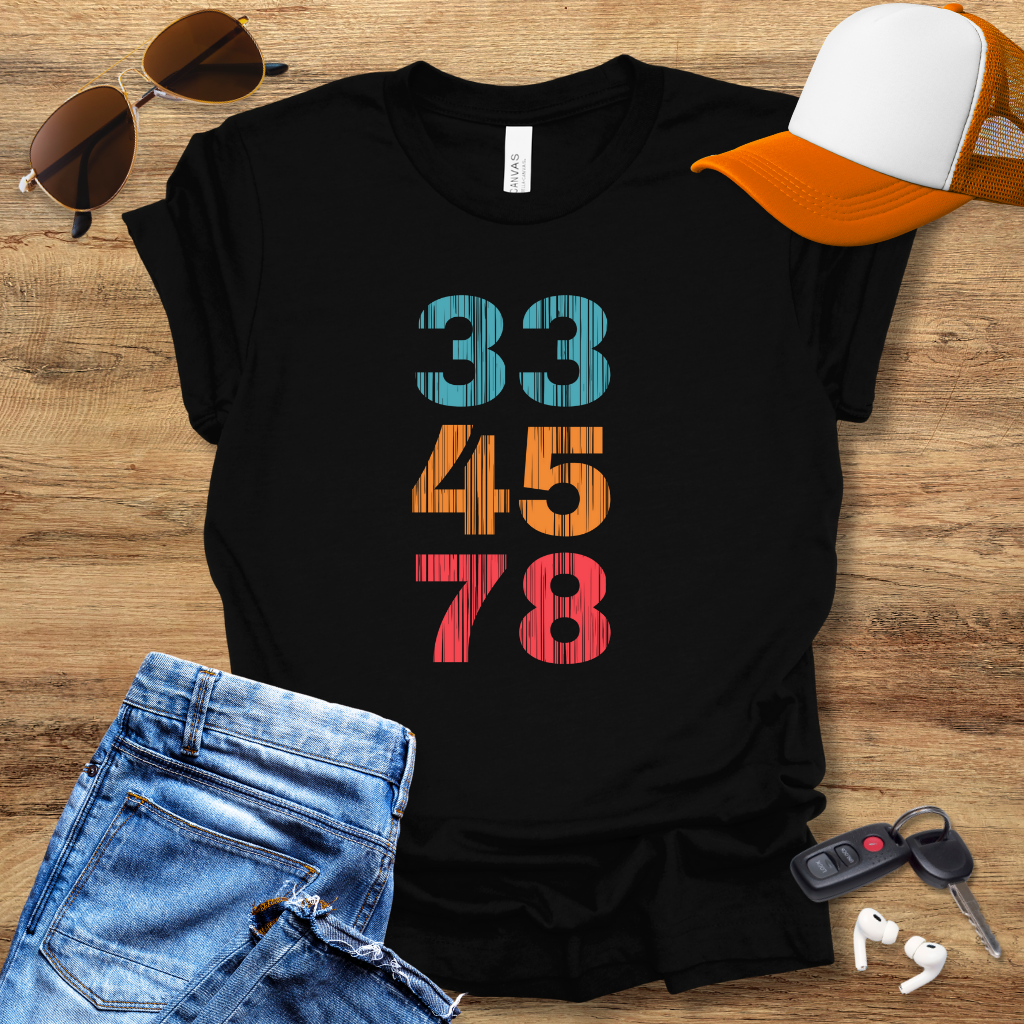 33 45 78 T-Shirt